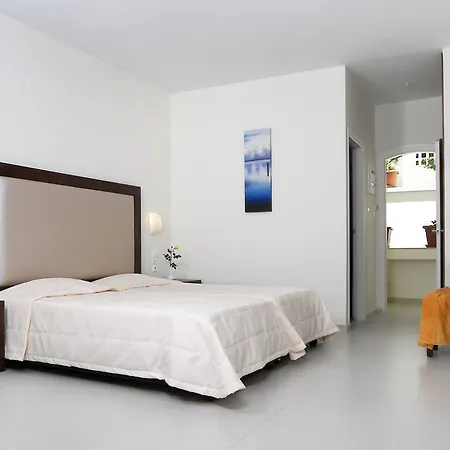 Hotel Troulis